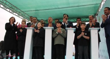 Bakanlıktan Bayraklı'ya iki okul daha… Temeli atıldı!