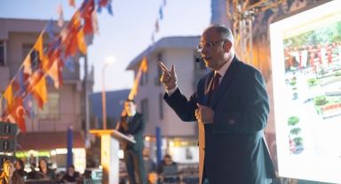 Bakıcı: Şehri için çalışanlara imkansız proje yoktur