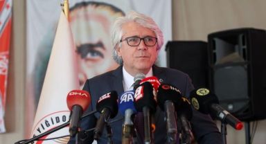 Buca adayı Öztekin sevimli dostları unutmadı