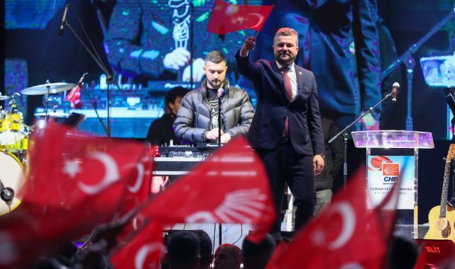 Buca'da Ceylan Ertem coşkusu