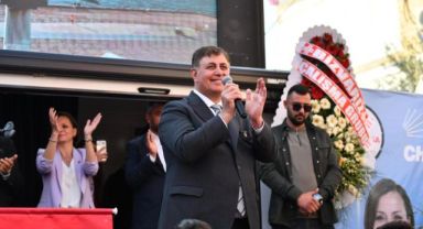 Cemil Tugay'dan, Erdoğan'ın İzmir mitingine gönderme