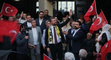 CHP Buca'da üçüncü Seçim Noktası İzkent'te açıldı.