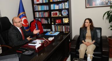 CHP Karşıyaka Adayı Ünsal sendika temsilcileriyle buluştu