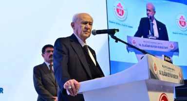 Devlet Bahçeli’den Erdoğan’a: Ayrılamazsın, Türk milletini yalnız bırakamazsın.