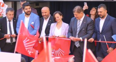 Helil Kınay: Karabağlar’da İzmir’deki seçimin en güzel 100 metresini koşacağız