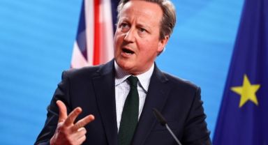 İngiliz Bakan Cameron: Gazze’ye deniz koridorunun başlaması aylar sürer