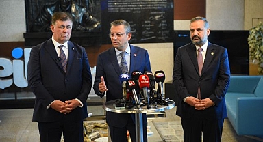 Özel'den İzmir'de mesaj seli: Hamza Dağ panik butonuna fazla basmış!