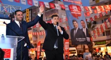 Tugay: Görevimiz, İzmir'i parsel parsel satıp yandaşlarını beslemeye çalışanlara karşı bu kenti korumak olacak