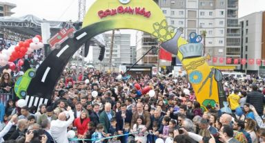Türkiye'nin en büyük çocuk köyü Menemen'de açıldı!