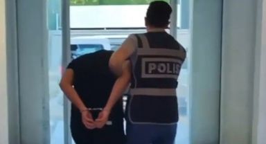 44 yıl hapis cezasıyla aranan azılı dolandırıcı İzmir'de yakalandı