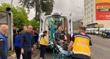 Antalya’da otel servis aracı devrildi: 19 yaralı
