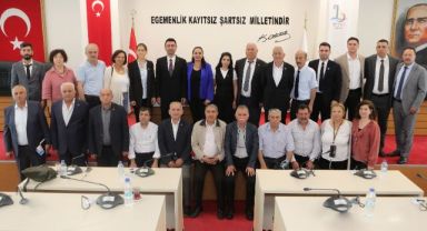 Başkan Önal muhtarlarla buluştu: Her vatandaşımızın sesine kulak vereceğiz