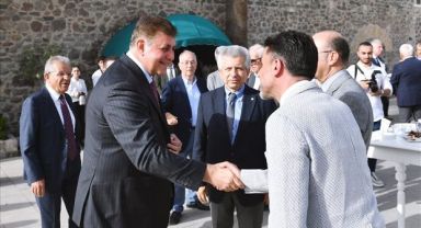 Başkan Tugay: İzmir'in kalkınması için çalışacağız