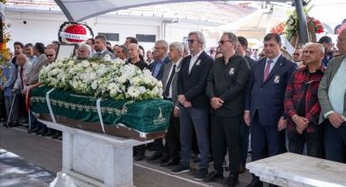 Başkan Tugay Mine Piriştina’nın cenaze törenine katıldı