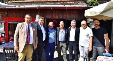 Başkan Tugay Seferihisar’da yurttaşların taleplerini dinledi