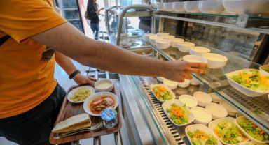 Belediye Lokantası Bucalılara can suyu oldu