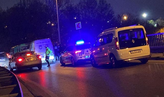 Feci kazada virajı alamayan motosiklet bariyere çarptı: 1 ölü, 1 yaralı