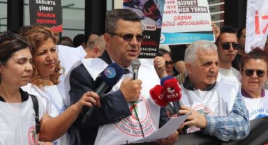 İzmir'de sağlık çalışanlarına şiddette meslektaşlarından tepki