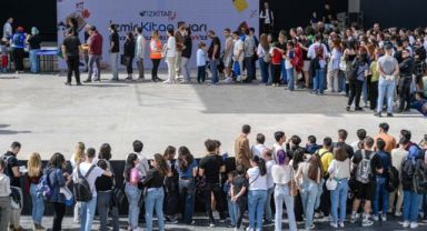 İzmirliler İZKİTAP Fest’e akın etti