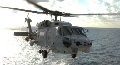 Japonya’da 2 askeri helikopter düştü: 1 ölü, 7 kayıp