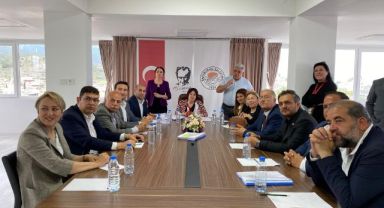 Karaburun'da ilk Meclis'te Faaliyet Raporu'na kabul
