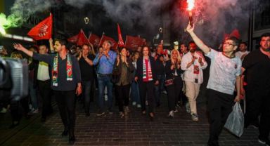 Karşıyaka’da Yıldız Ünsal’a muhteşem kutlama!