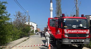 Kimyasal madde paniği! Etrafı köpürük sardı!