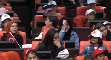 TBMM’de 23 Nisan Çocuk Özel Oturumu gerçekleştirildi