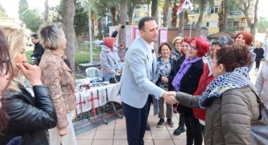 Bornova Belediyesi’nden anneler için 'Hediyelik Eşya Günleri'