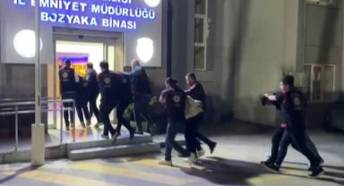 Bornova ilçesindeki silahlı saldırıda yeni gelişme... Şüpheliler kıskıvrak yakalandı!