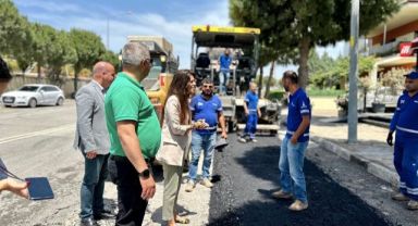 Çeşme’de yol bakım ve onarım çalışmaları hız kesmiyor