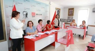 CHP Efes Selçuk Kadın Kollarında köklü değişim!