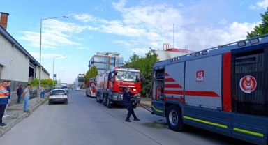 Çiğli'de tekstil fabrikasında korkutan yangın!