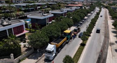 İzmir Büyükşehir Belediyesi asfalt atağı başlattı