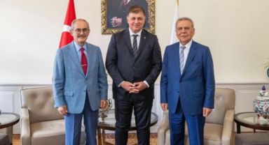 Efsane eski başkanlardan Tugay'a ziyaret!