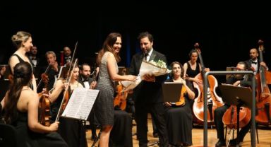 Karşıyaka Oda Orkestrası'ndan sezona muhteşem final
