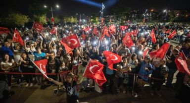 Konak’ta 19 Mayıs’a coşkulu kutlama