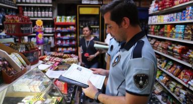 Konak’ta işyerlerine hem denetim hem bilgilendirme