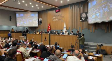 Tugay’dan ‘meclis’ kararı: Her ay bir ilçede yapılacak!