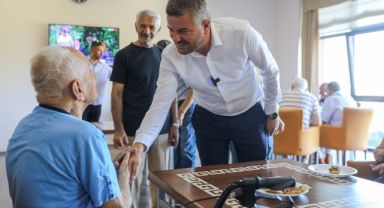 Başkan Duman’dan huzurevine bayram ziyareti