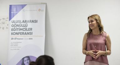 Başkan Mutlu konferansta konuştu!