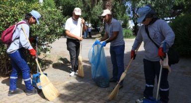 Güzelbahçe'de çevre gününde sergi açıldı temizlik yapıldı