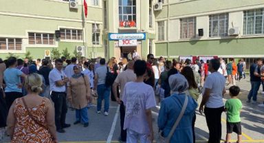 İzmir’de LGS heyecanı başladı