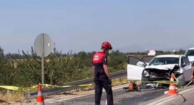 İzmir'deki trafik kazasında karı-koca öldü, iki çocuk yetim kaldı