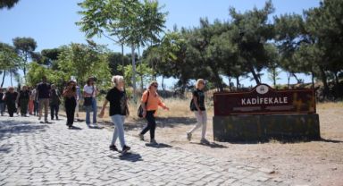 Konak’ta tarihe yolculuk devam ediyor
