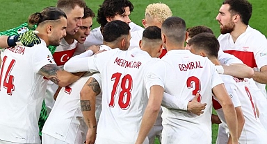 A Milliler yarı final için Hollanda karşısında