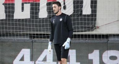 Altay, kaleci Ozan’la sözleşme uzattı