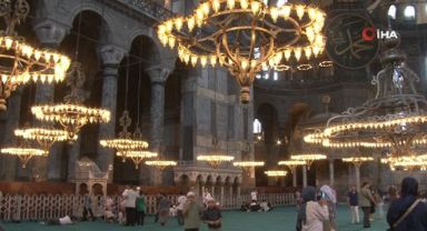 Ayasofya Camii’nin ibadete açılmasının 4. yıl dönümü
