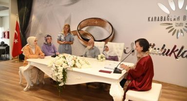 Başkan Kınay Karabağlar’ın en genç çiftinin nikahını kıydı