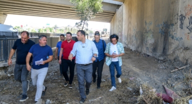 Bornova’da yeni yol çalışması... İki mahalleyi birbirine bağlayacak!